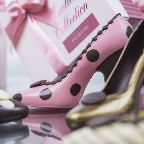 Chaussure rose en chocolat, haut talon en chocolat