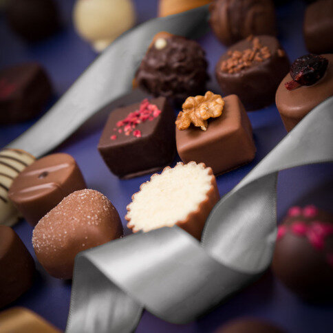 Moments Mini - Chocolates and chocolate goodies